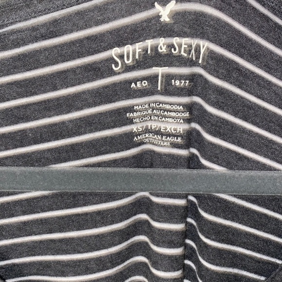 american eagle long sleeve t-shirt - Picture 2 of 3